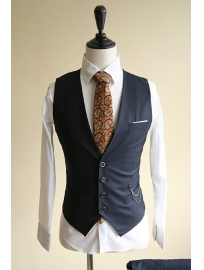 马甲样式与面料 定制马甲公司的核心考量